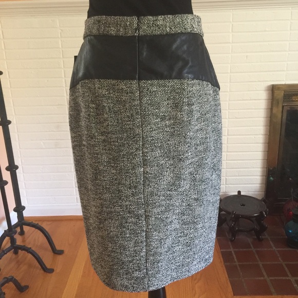 DKNY Lambskin Leather & Tweed 2PC - Combined Price - Picture 5 of 8
